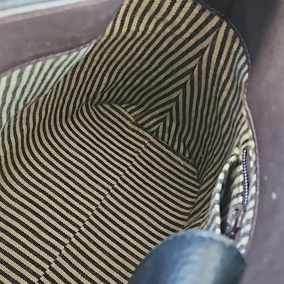 Vintage Brighton Leather Medium Purse - Picture 9 of 11